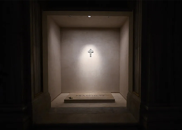 Tumba del papa Francisco